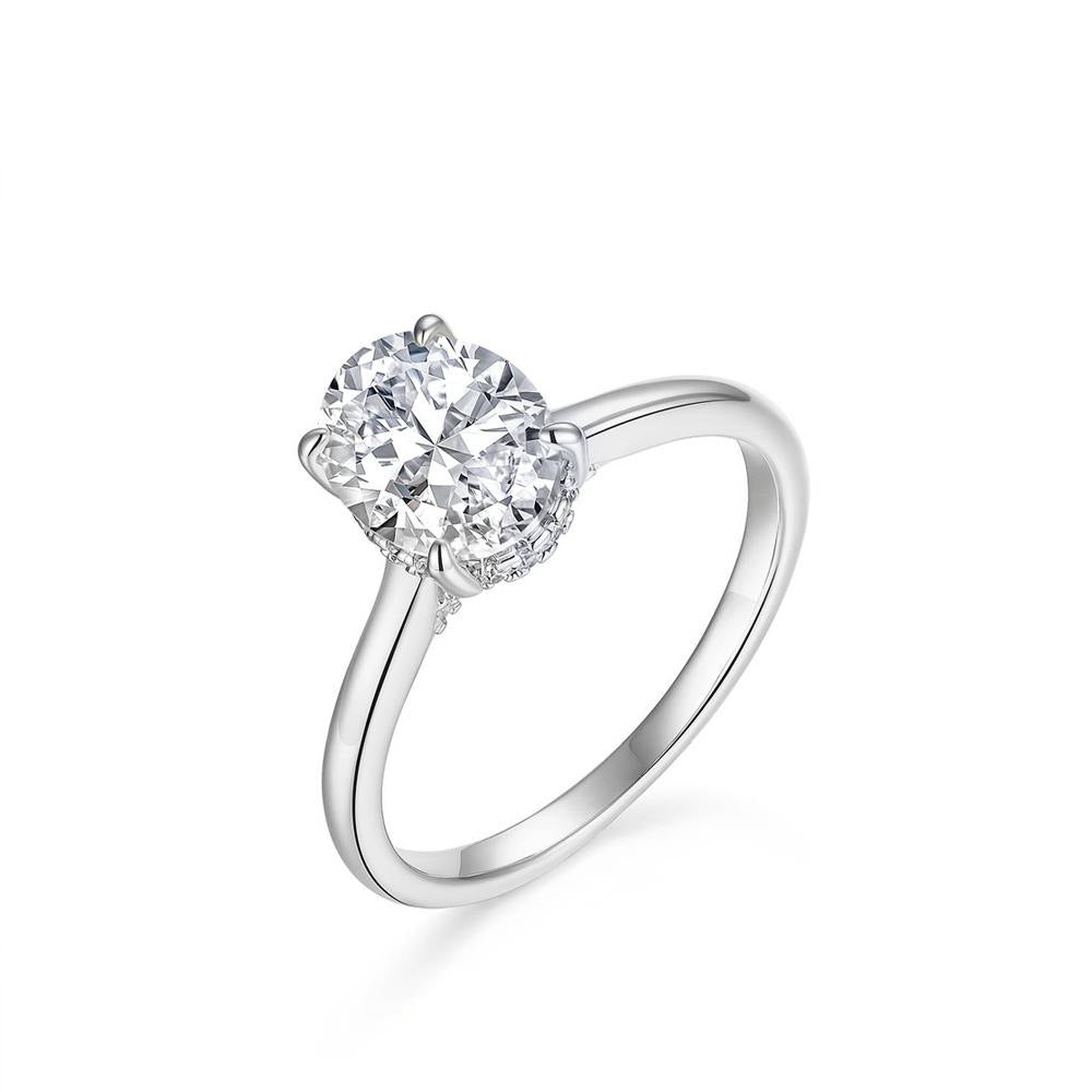 Female copper-plated 14K gold oval zirconia ring