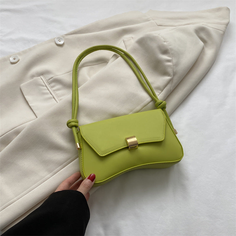 Isabella Retro Baguette Bag