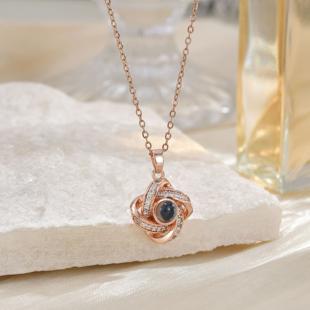Four-Leaf Clover Projection Necklace