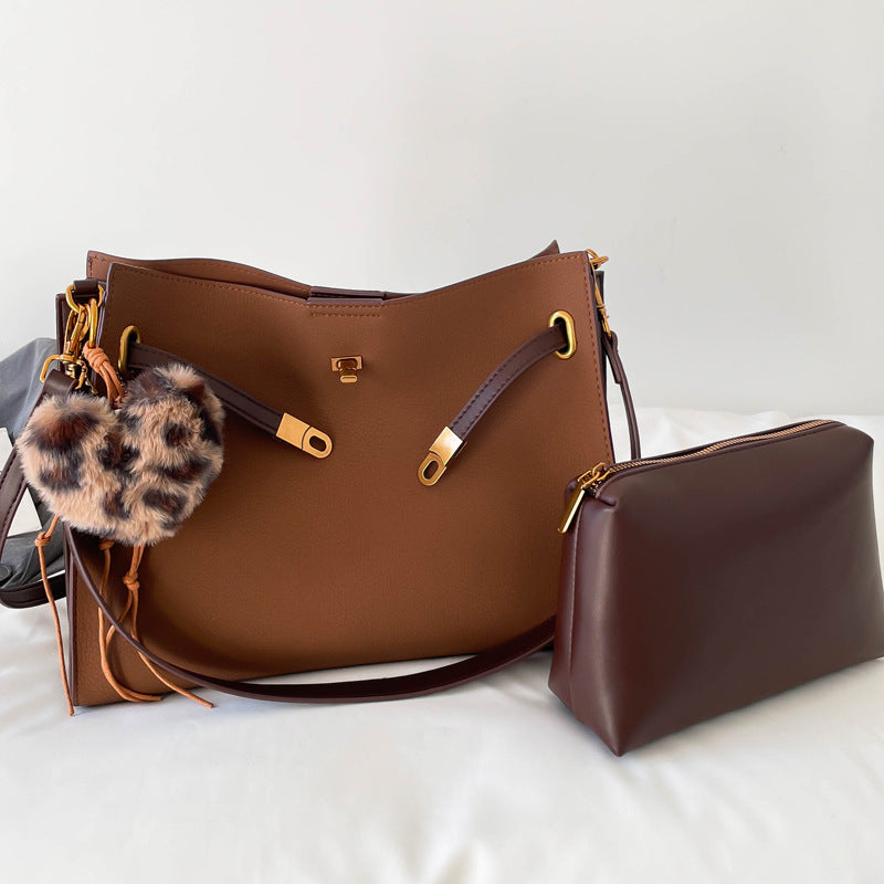 Mila Retro Everyday Crossbody