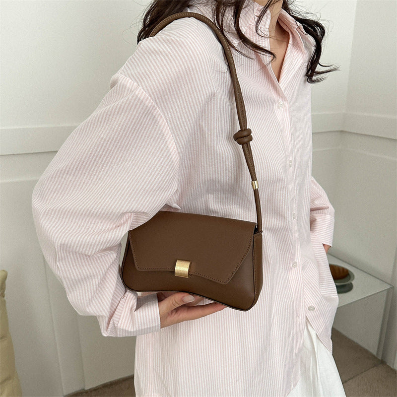 Isabella Retro Baguette Bag