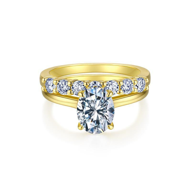 Female copper-plated 14K gold oval zirconia ring