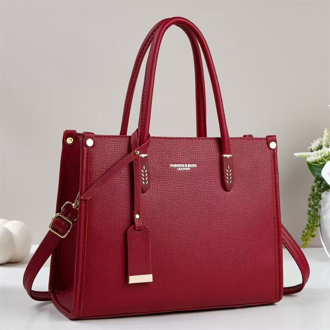 Amara Soft-Feel Shoulder Bag
