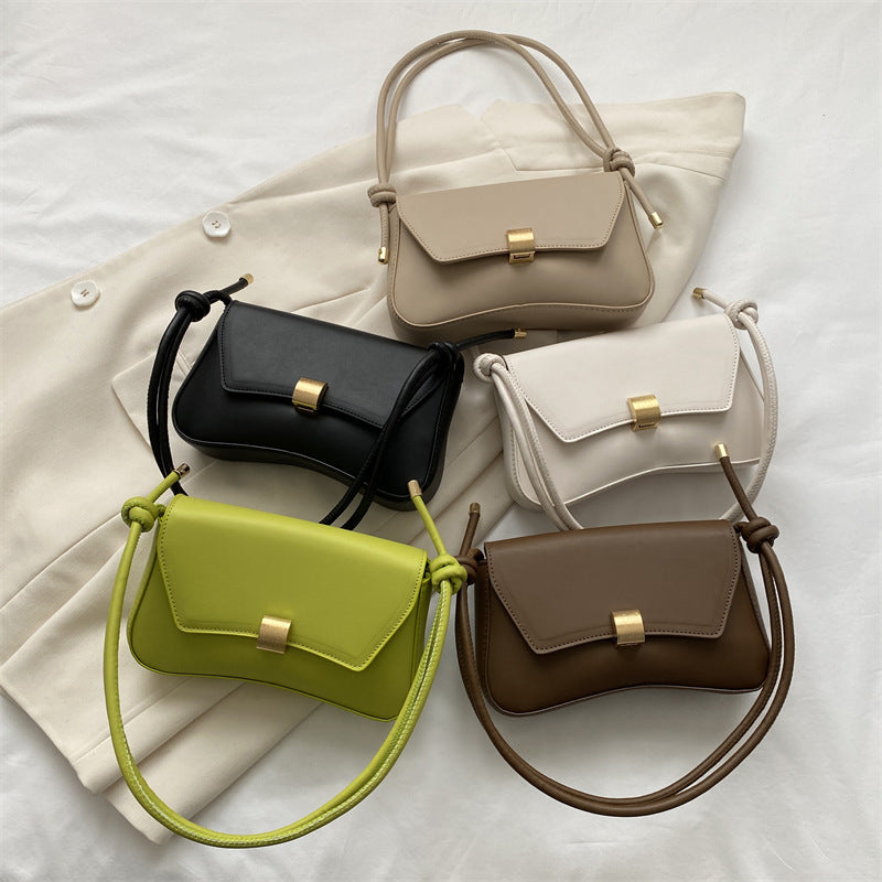 Isabella Retro Baguette Bag